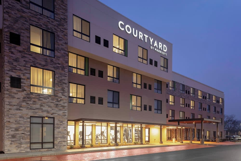 Courtyard Cincinnati Mason 1