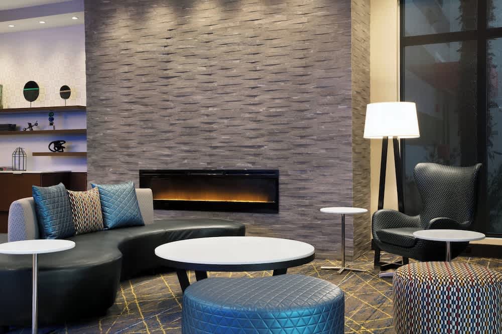 Fairfield Inn & Suites by Marriott Daytona Beach Speedway/Airport 2