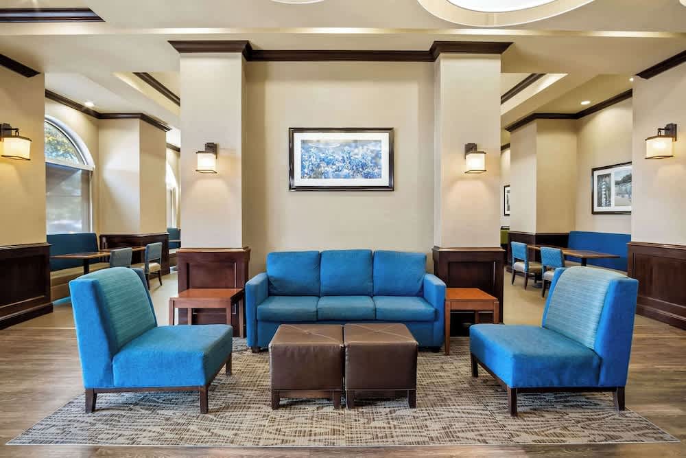 Comfort Suites Frisco 2