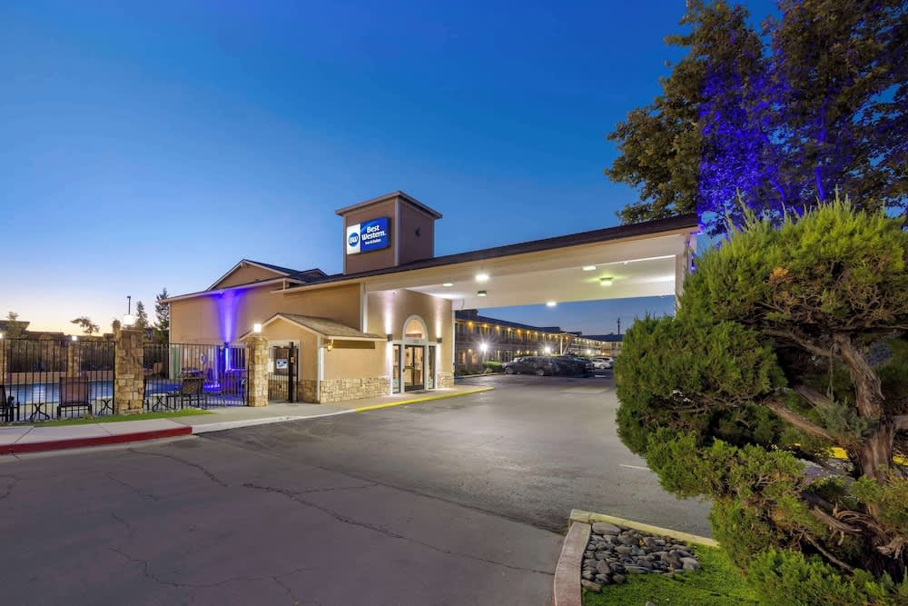 Best Western Fallon Inn & Suites 1