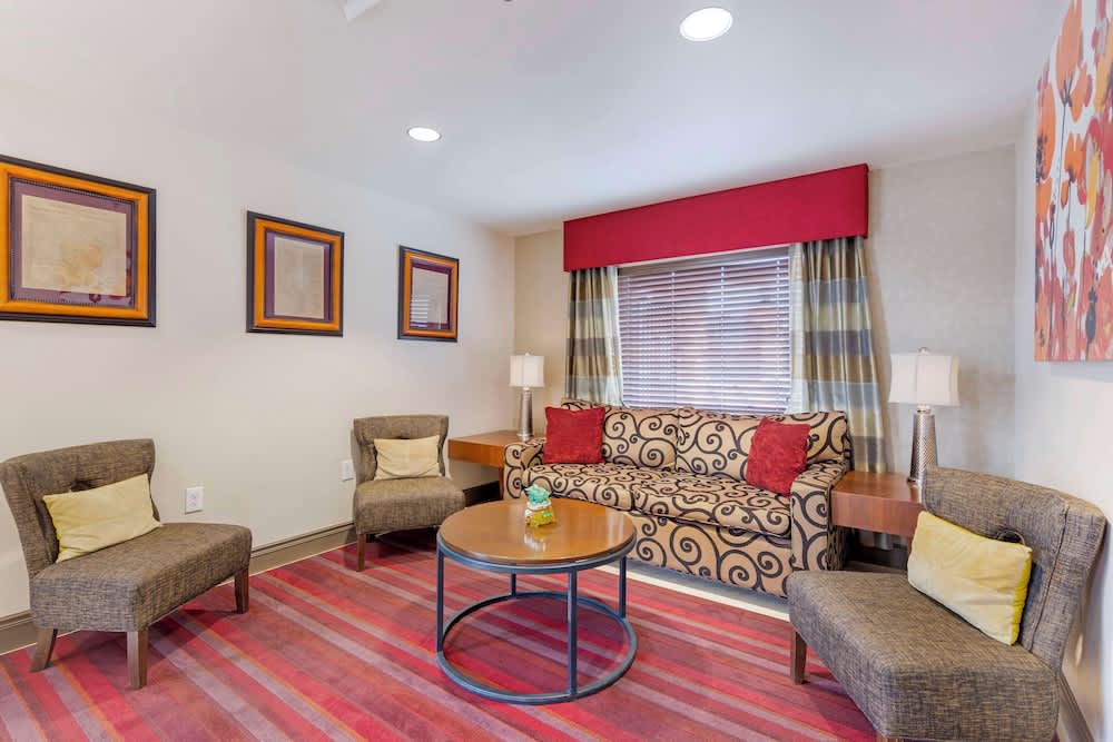 Best Western Fallon Inn & Suites 2
