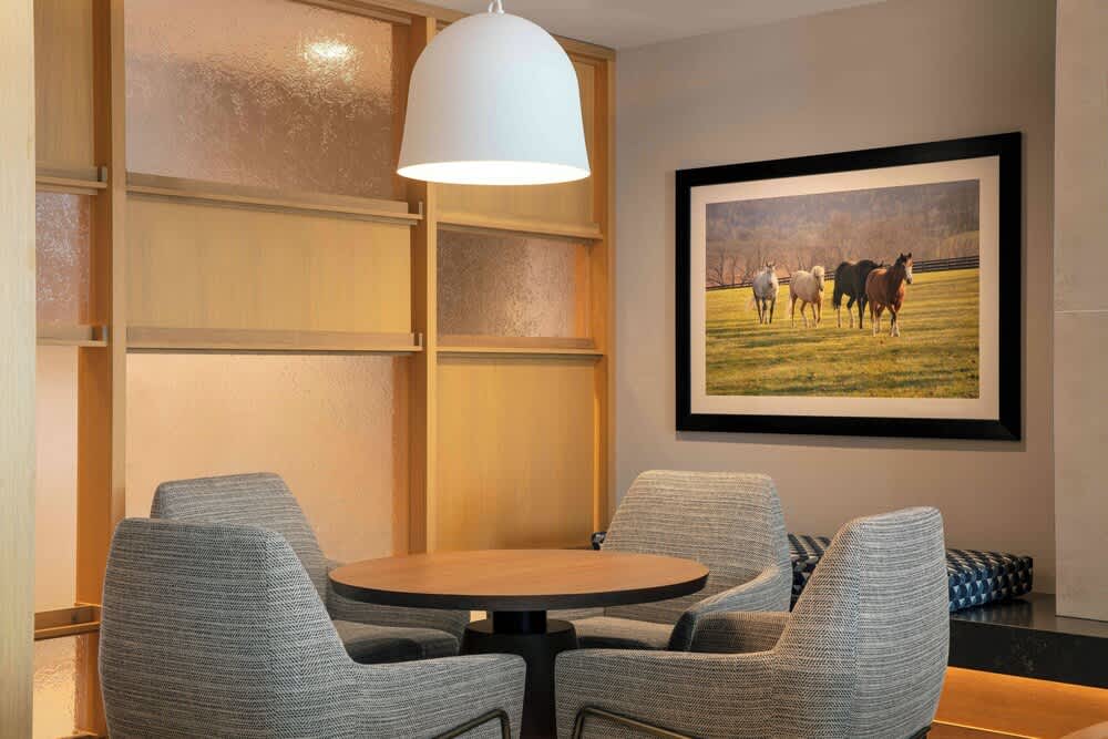 Fairfield by Marriott Inn & Suites Lewisburg 2