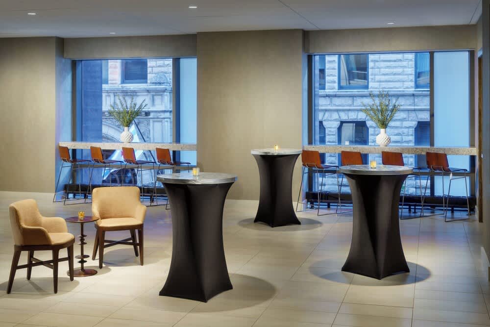 SpringHill Suites Chicago Downtown/River North 2