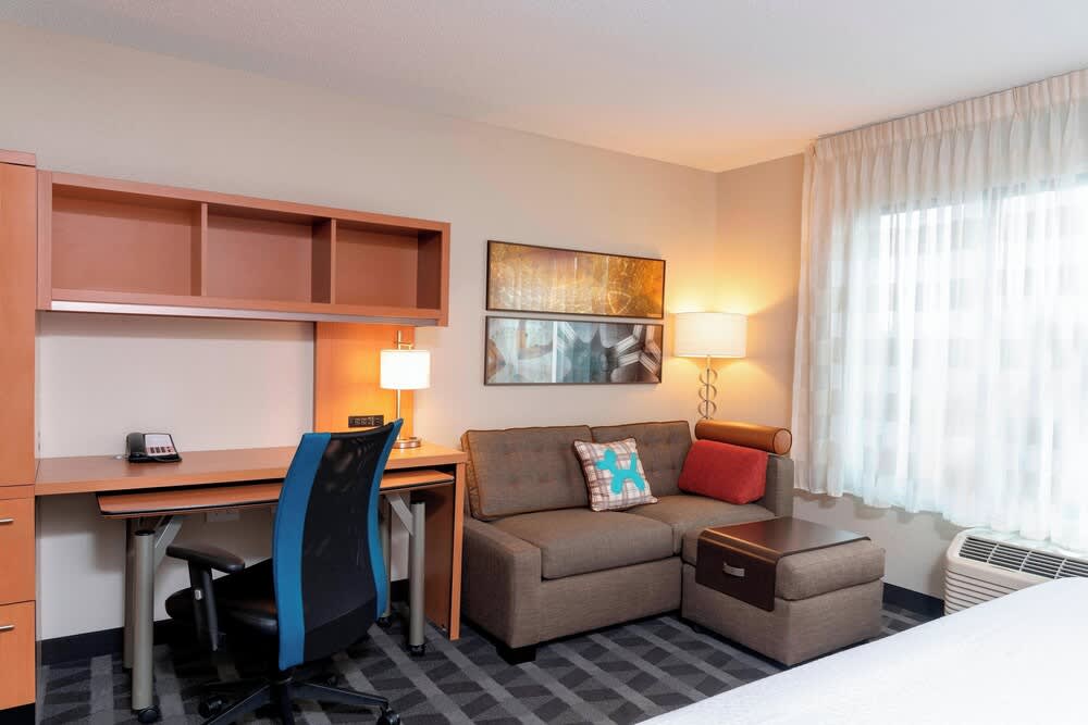 TownePlace Suites Fort Wayne North 3