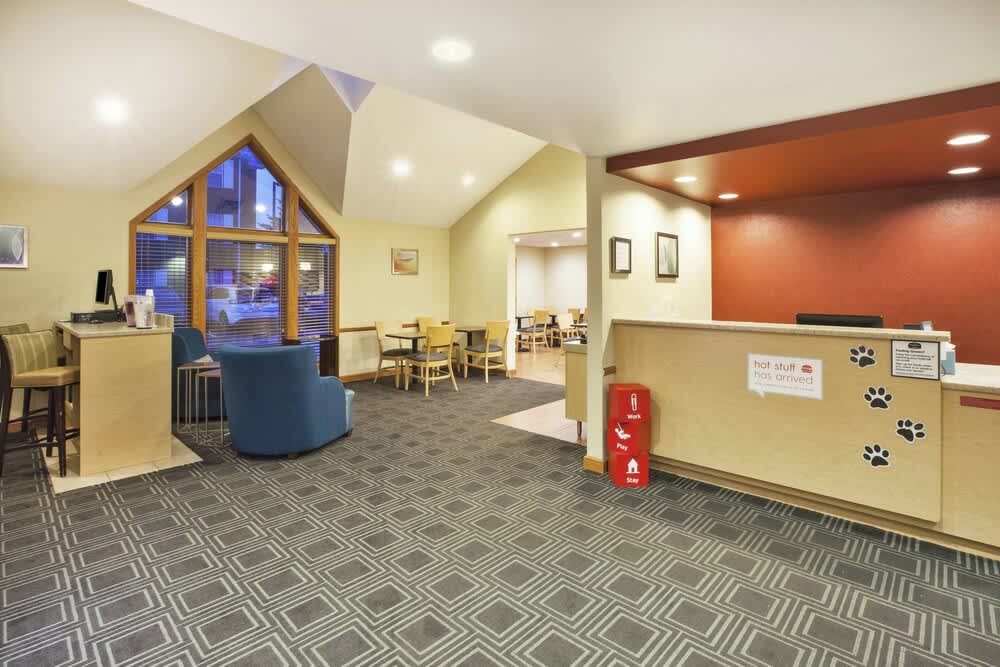 TownePlace Suites Detroit Sterling Heights 2