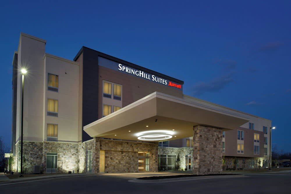 SpringHill Suites by Marriott Bridgeport Clarksburg 1
