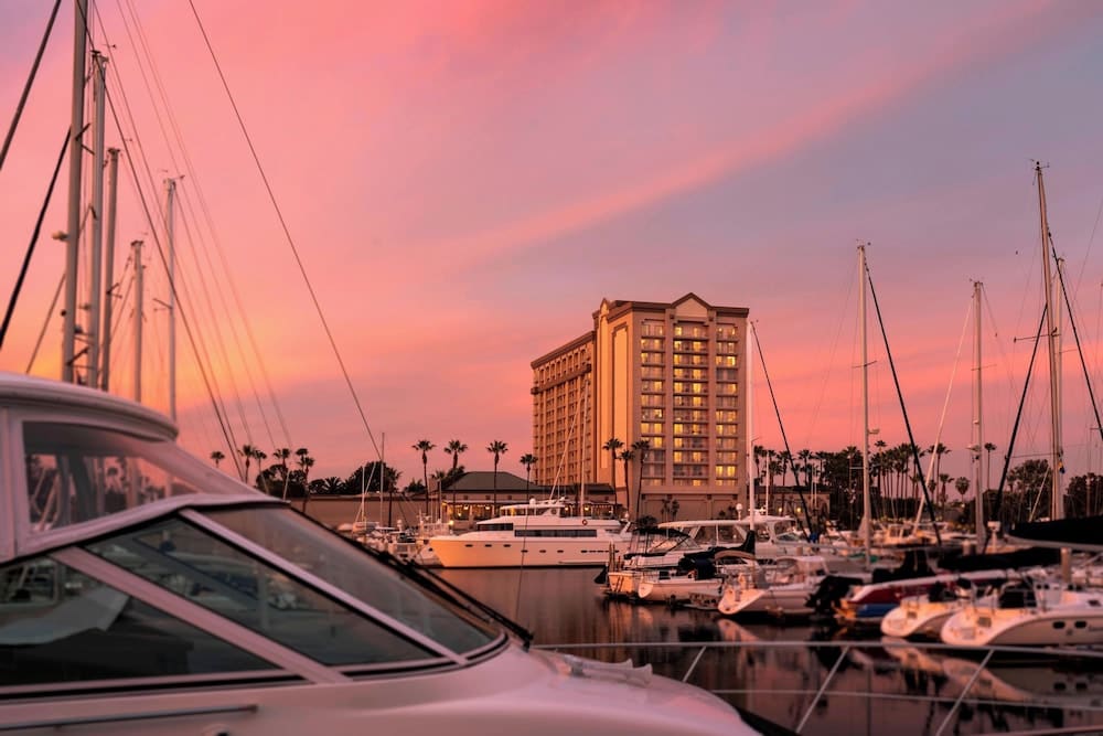 The Ritz-Carlton, Marina del Rey 1