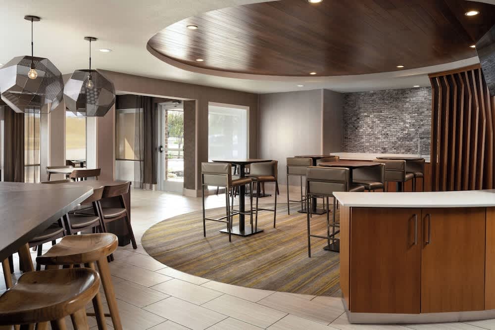 SpringHill Suites Dallas Arlington North 2