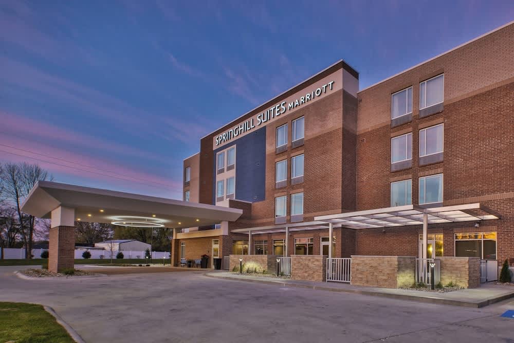 SpringHill Suites by Marriott St. Joseph Benton Harbor 1