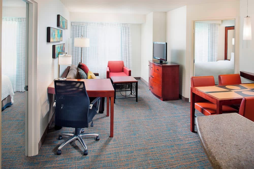 Residence Inn by Marriott Roanoke Airport 5