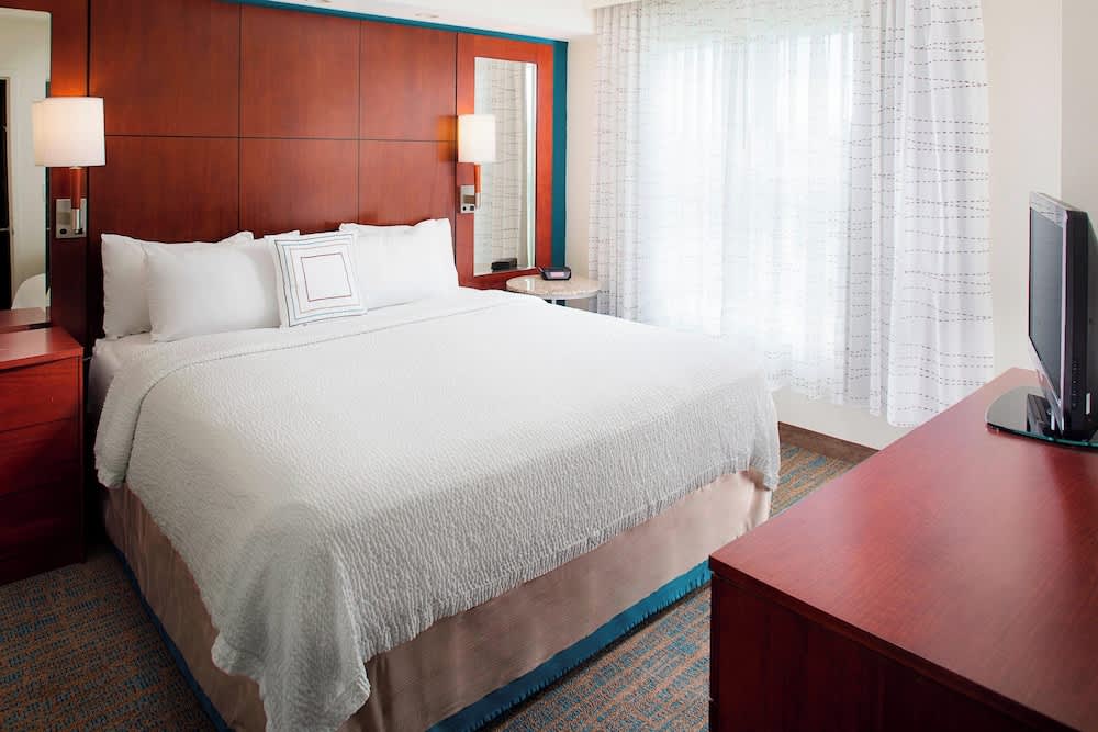 Residence Inn by Marriott Roanoke Airport 4