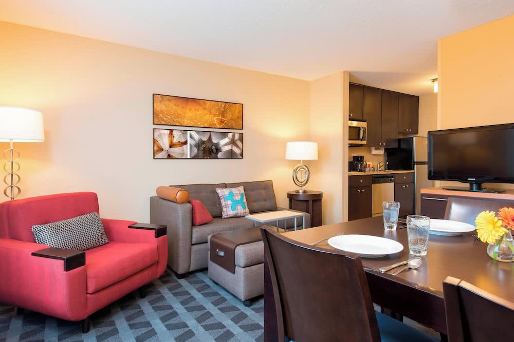TownePlace Suites by Marriott Kalamazoo 1