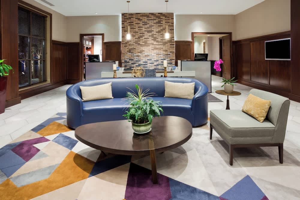 Sheraton St Paul Woodbury Hotel 2