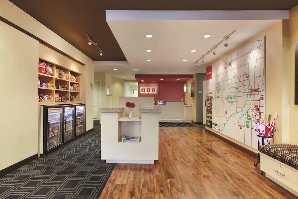 TownePlace Suites Joliet South 3