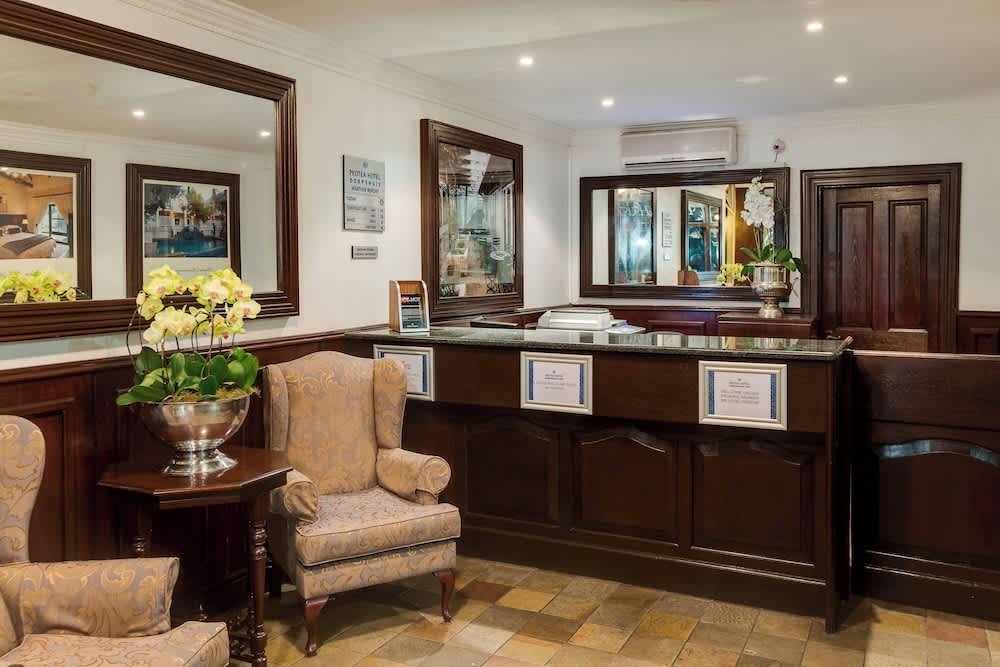 Protea Hotel by Marriott Dorpshuis & Spa Stellenbosch 5