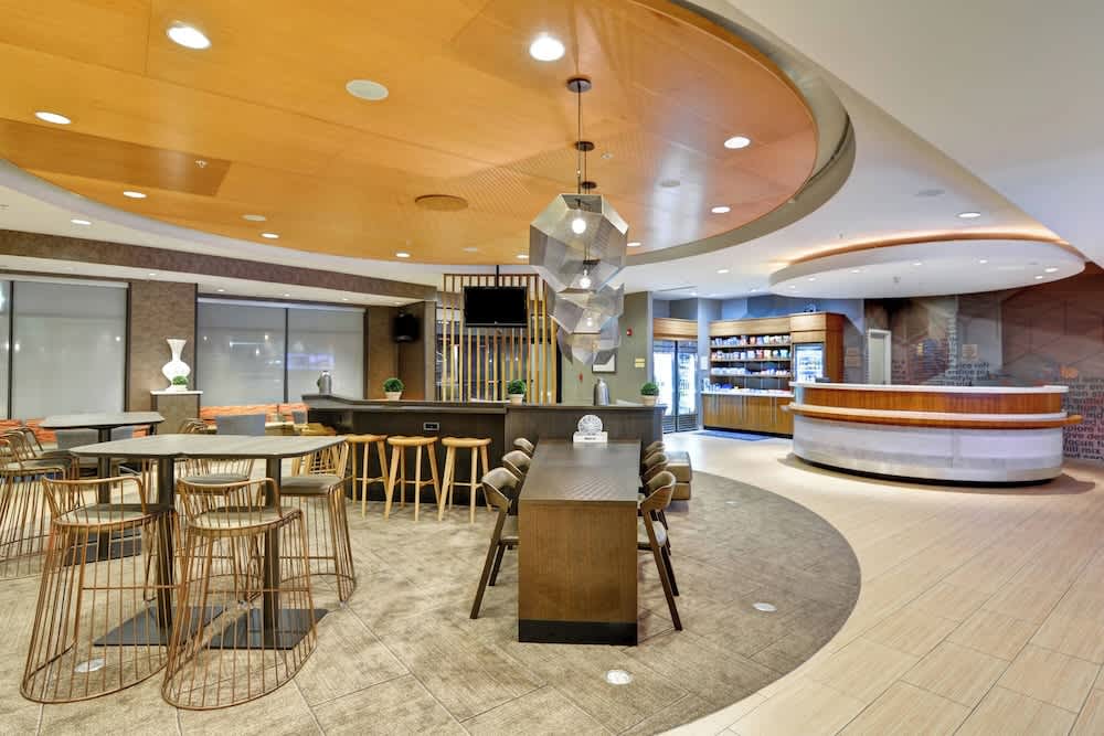 SpringHill Suites Cincinnati Airport South 2