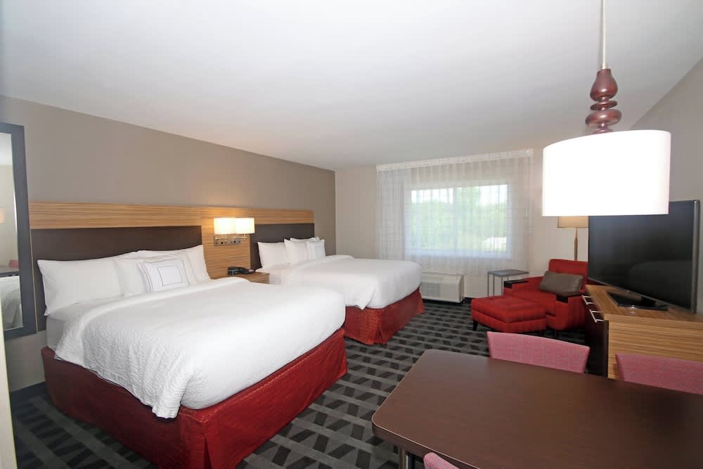 TownePlace Suites by Marriott Charleston-North Charleston 1