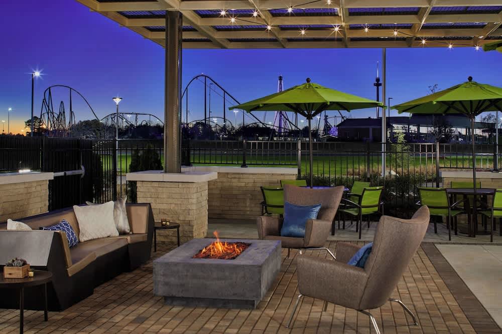 SpringHill Suites Charlotte at Carowinds 1