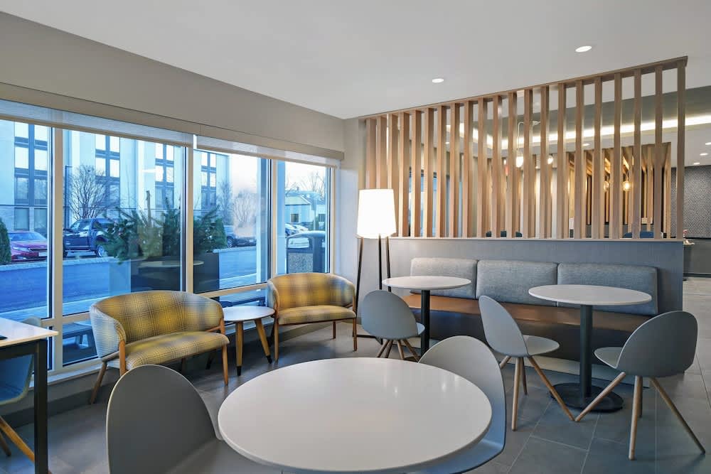 TownePlace Suites by Marriott Fall River Westport 2
