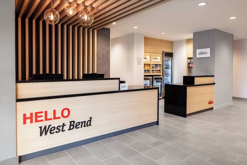 TownePlace Suites By Marriott Milwaukee West Bend 2