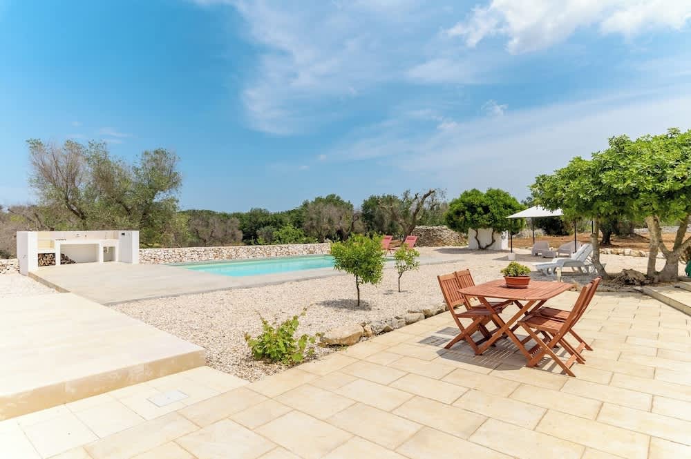 Villa Doc700 con piscina 1