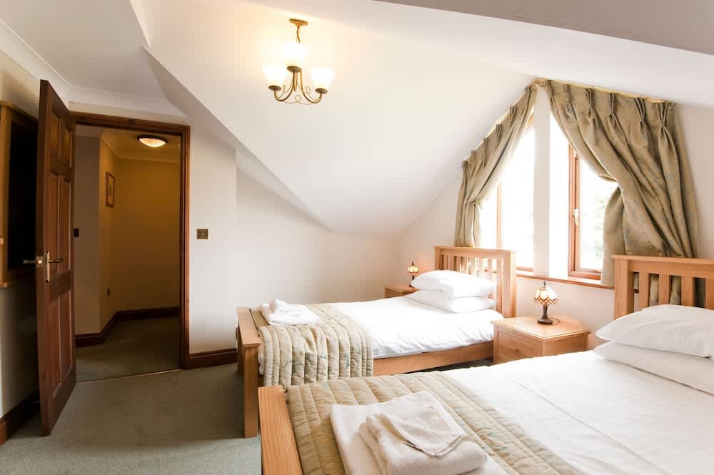 Green Acres Cottages 2