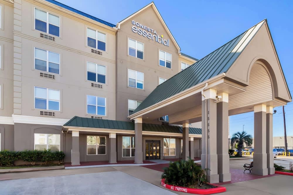 Sonesta Essential IAH Airport JFK Boulevard - Newly Renovated 1