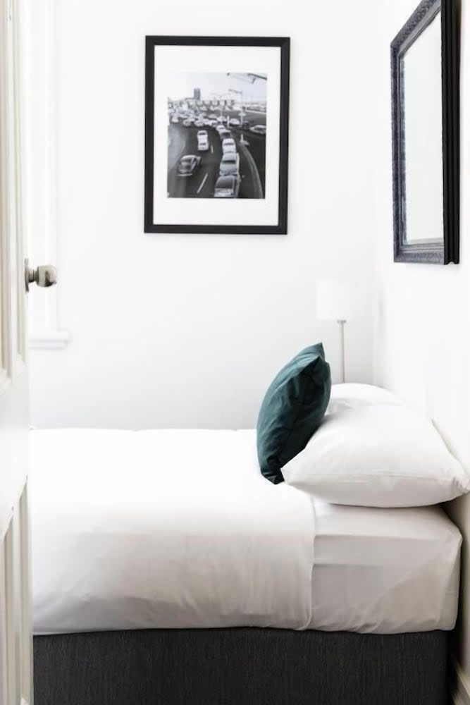 Wynyard Hotel 1