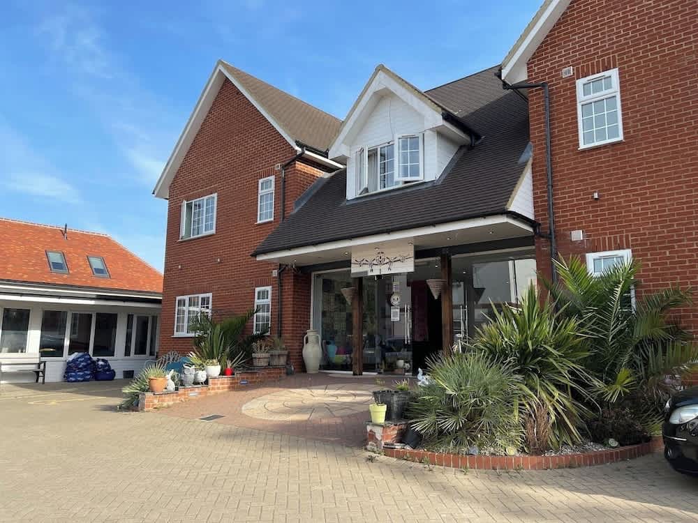 Stansted Airport Lodge 1
