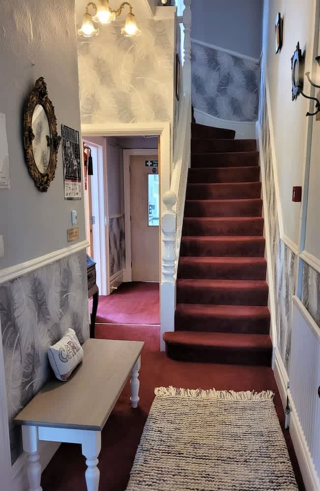 Greylands Guest House 2