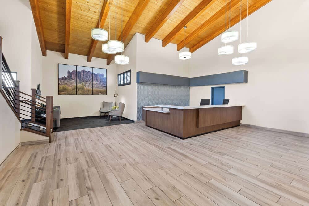 Days Inn & Suites by Wyndham Mesa Near Phoenix 1