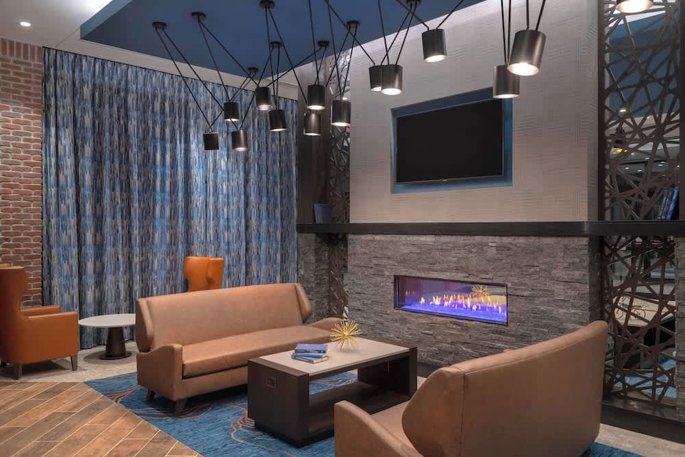 Residence Inn by Marriott Manchester Downtown 2