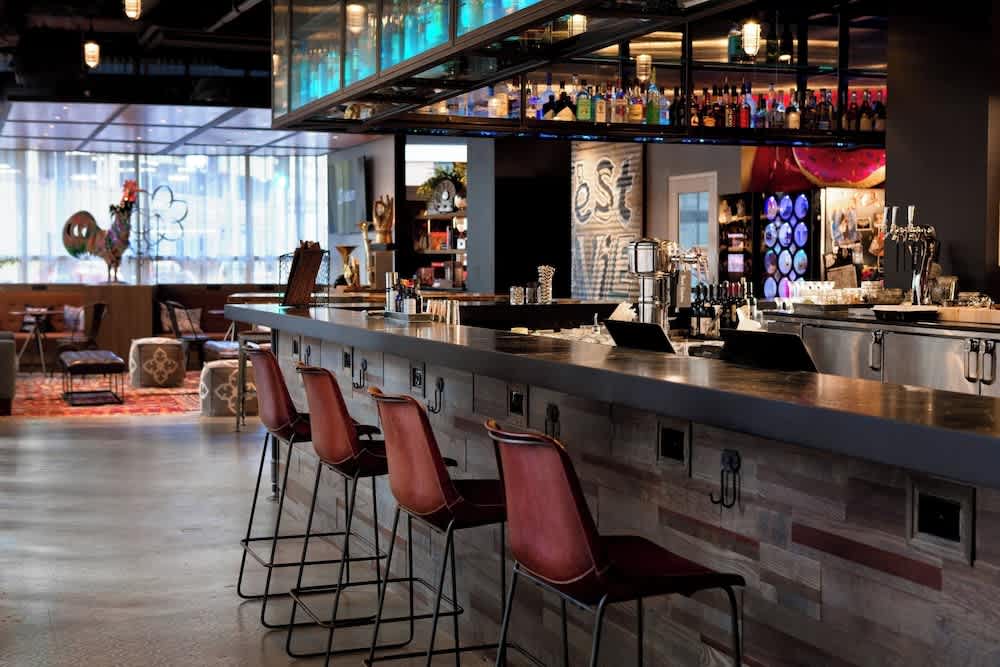 MOXY New Orleans Downtown/French Quarter Area 1
