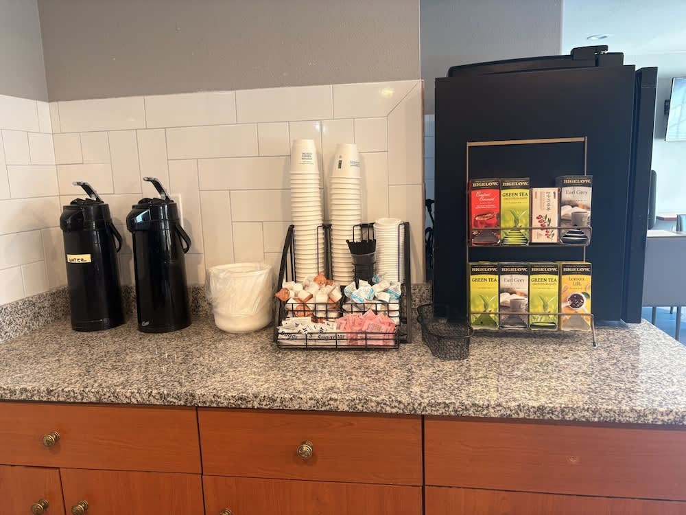 Microtel Inn & Suites by Wyndham Denver Airport 4