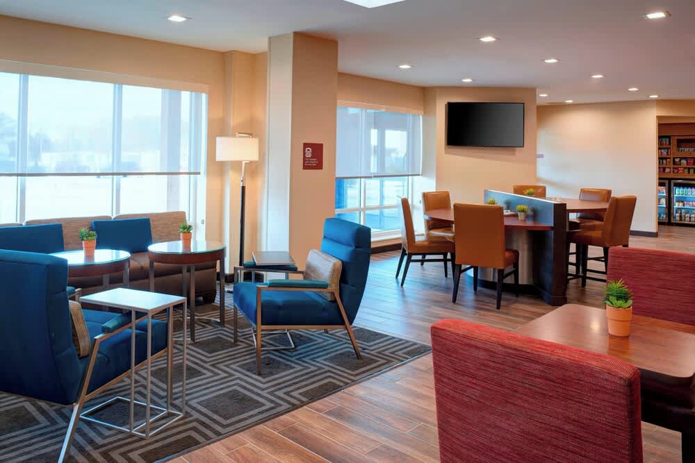 TownePlace Suites by Marriott Grand Rapids Airport 2