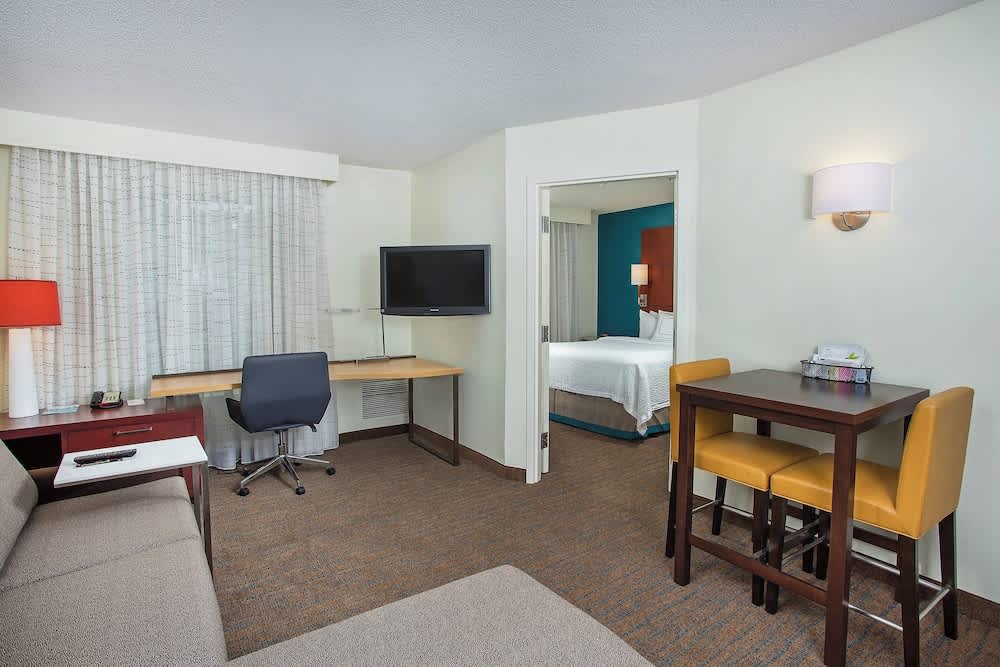 Residence Inn Knoxville Cedar Bluff 1