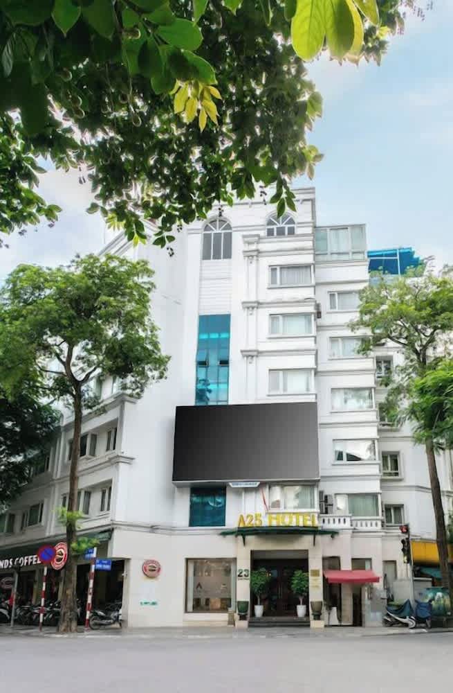 A25 Premium Hotel - 23 Quán Thánh 1