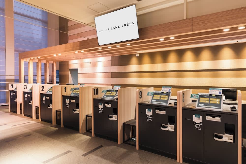 Sotetsu Grand Fresa Tokyo-Bay Ariake 4