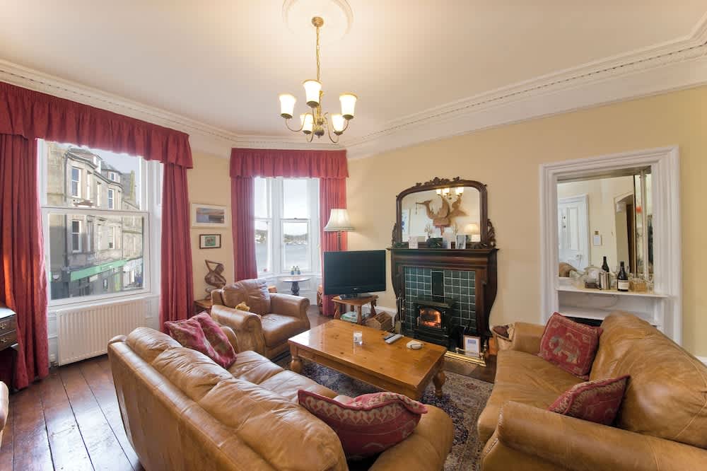 Knap Guest House 1