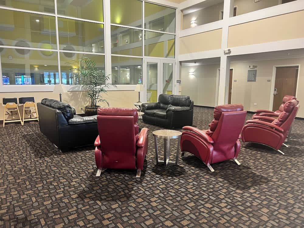 Best Western Lakewinds 3