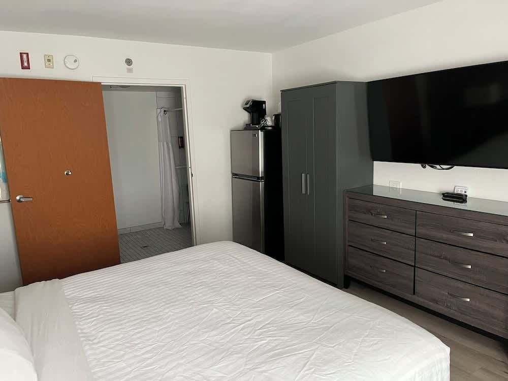 Revival Scottsdale Studios 5