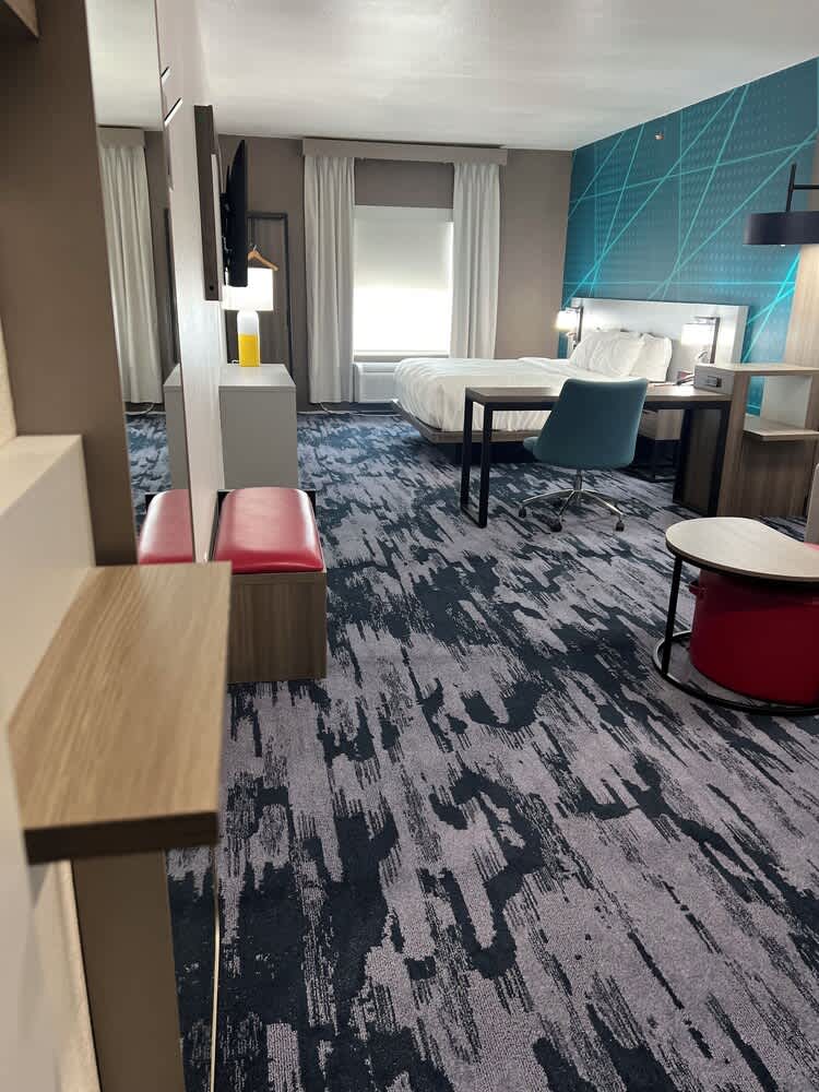 Comfort Suites DeSoto Dallas South 1