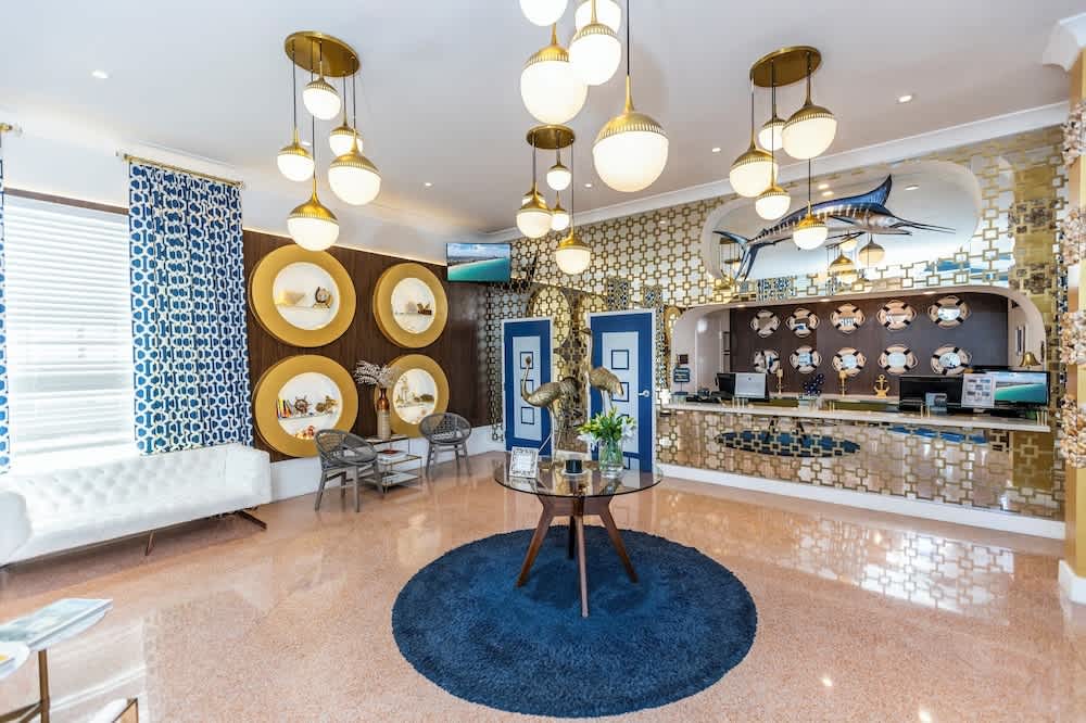 Oceanside Hotel and Suites 4