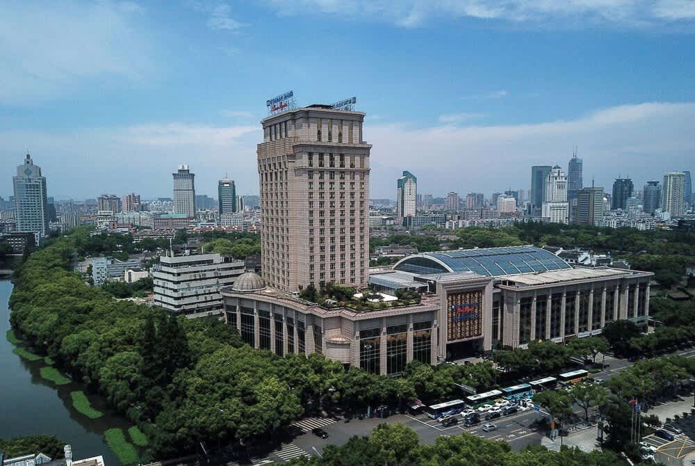 Wyndham Grand Plaza Royale Ningbo 1