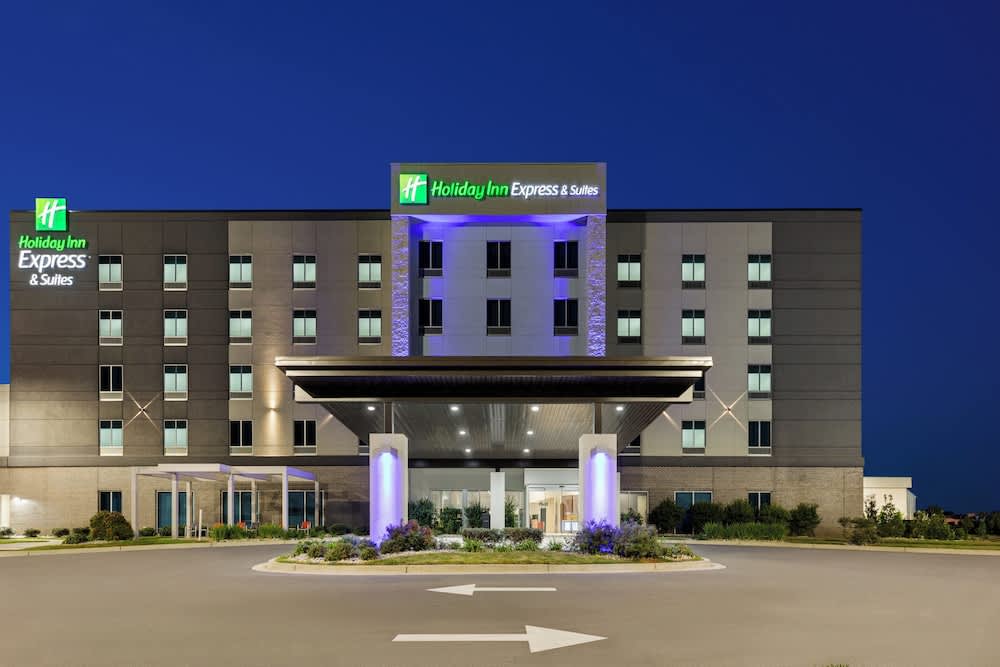 Holiday Inn Express & Suites DALTON - MARKET ST by IHG 1