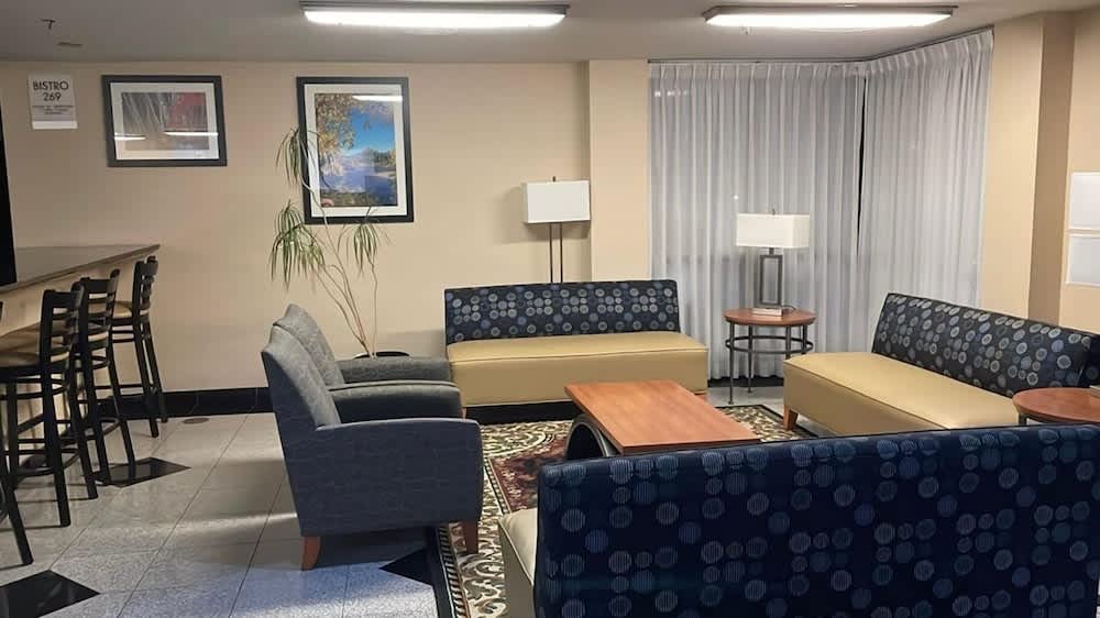 Clarion Inn I-94 near Expo Center 3