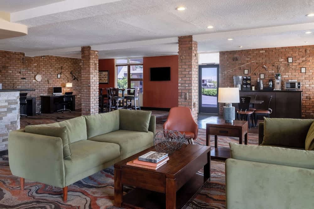 Best Western Pony Soldier Inn & Suites 5