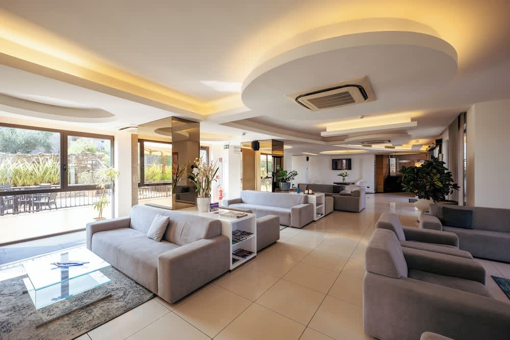 Villa Luisa Resort & Luxury Apartments 5