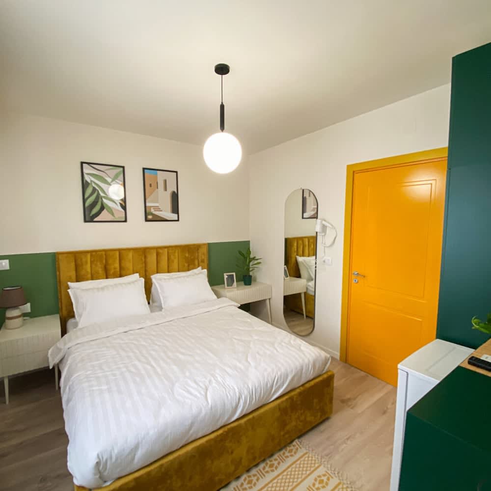 Room in Apartment - Three Doors Apartments, Papaya 1-bedroom Apartment 1