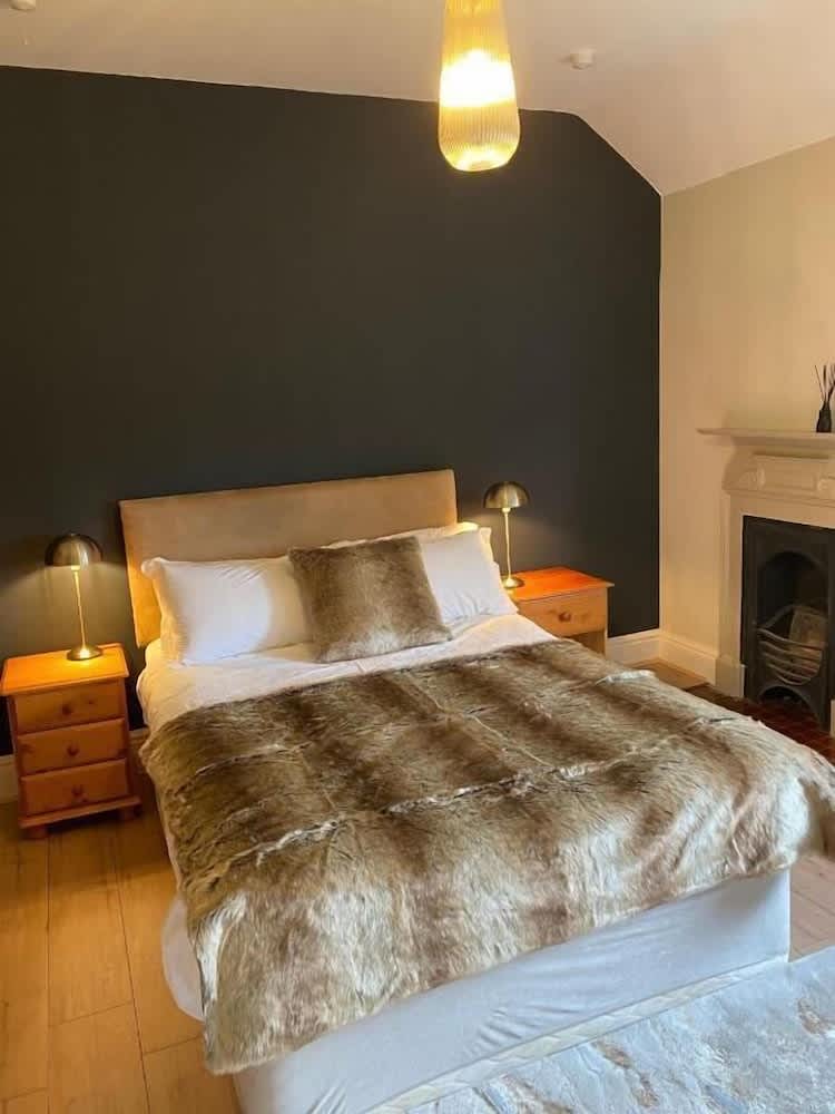 Coundon Lodge 1